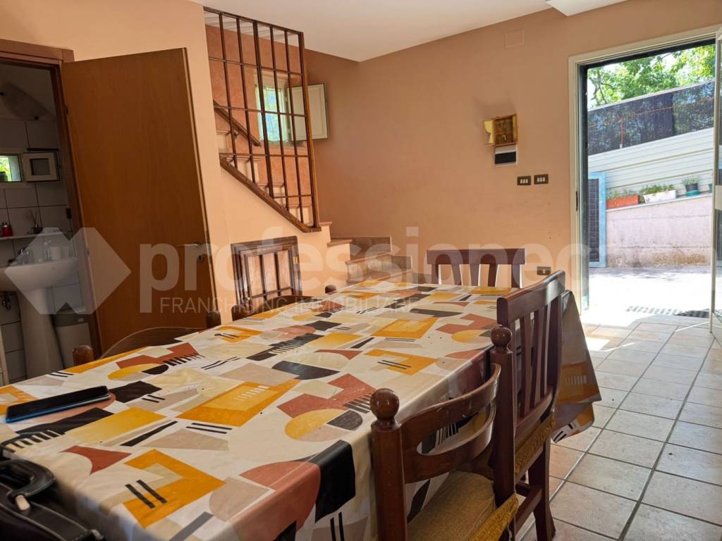 Casa indipendente a Forlì del sannio in Località Cazzola, 999 - Foto 2