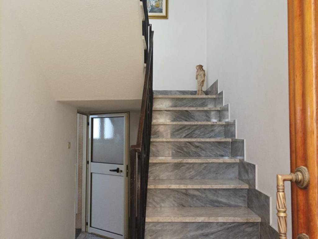 Appartamento a Nemoli in Via Calabria - Foto 4