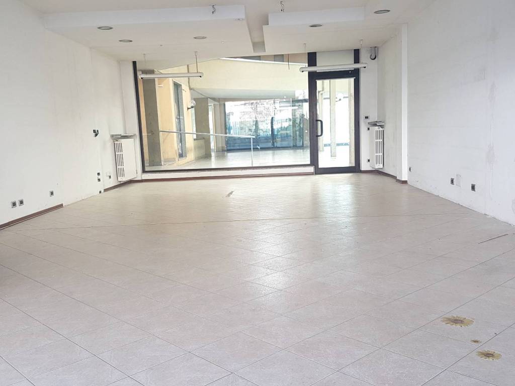 Immobile a Cossato in Piazza Generale Perotti, 6 - Foto 3