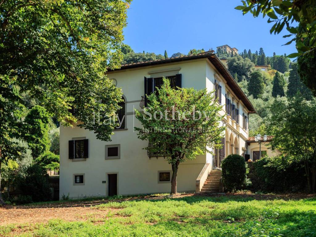 Villa a Fiesole in Via Vecchia Fiesolana - Foto 3
