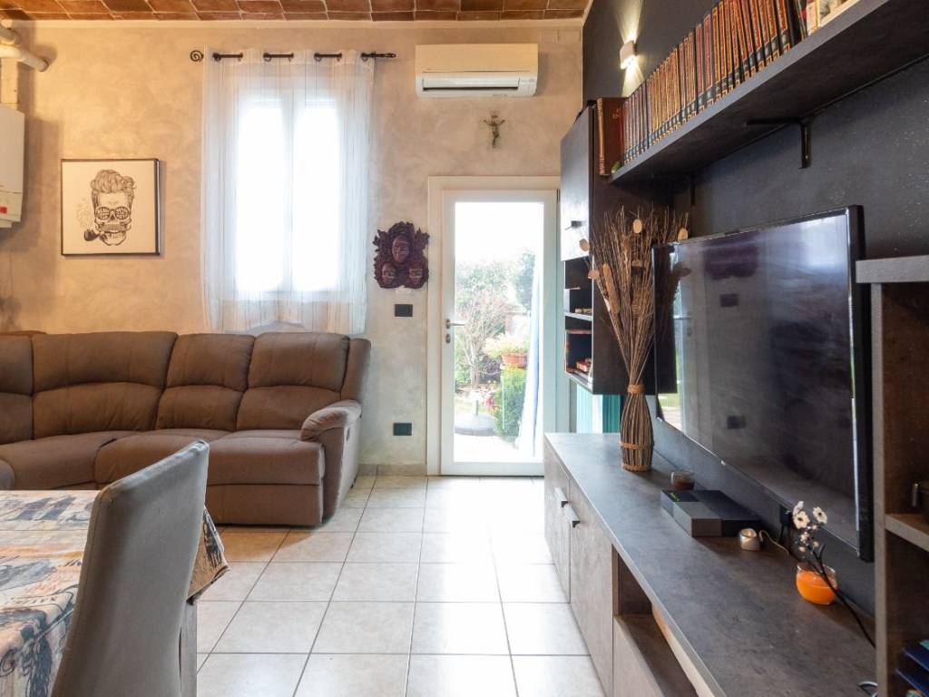 Villa a Baricella in Via Savena Vecchia, 41 - Foto 2