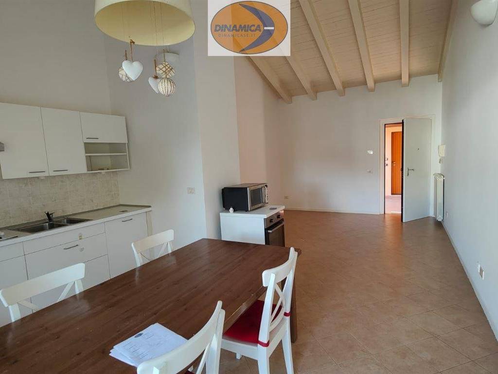 Appartamento a Casatenovo in Via Alcide De Gasperi - Foto 4