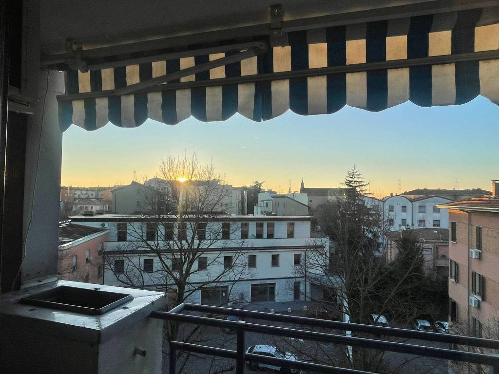 Appartamento a Parma in Via Luigi e Salvatore Marchesi - Foto 4