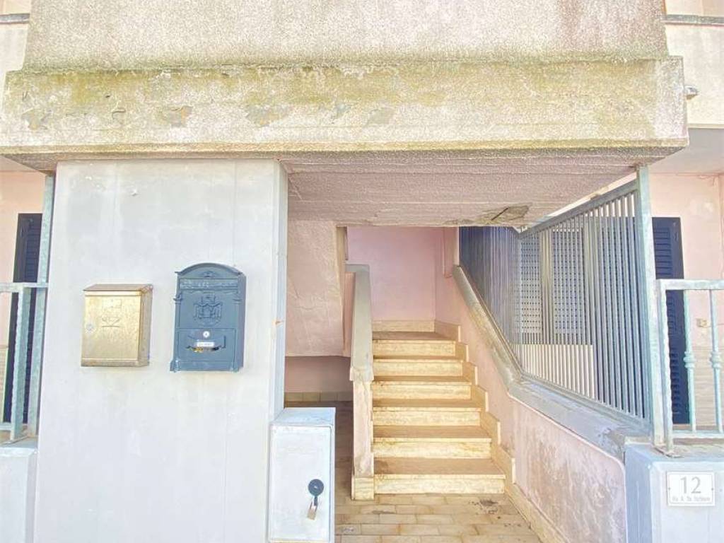 Casa indipendente a Ugento in Torre San Giovanni - Foto 2