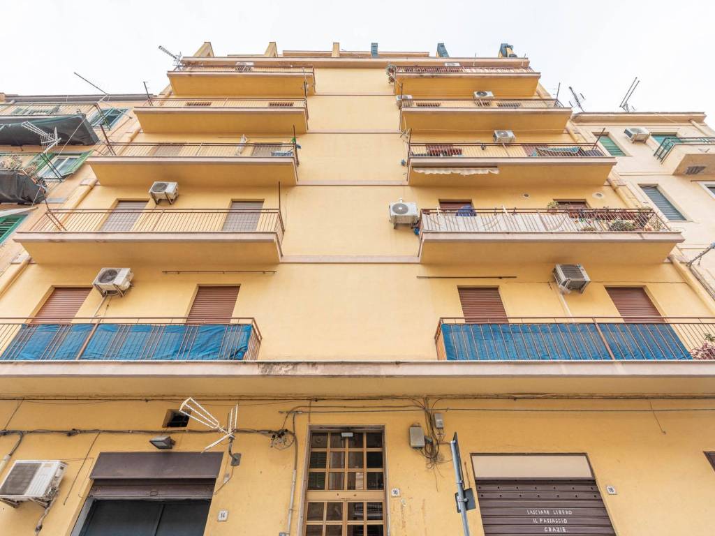 Attico / mansarda a Palermo in Via Amerigo Vespucci, 16 - Foto 2