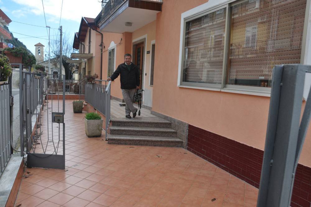Villa a Magliano vetere in Corso Umberto I - Foto 2