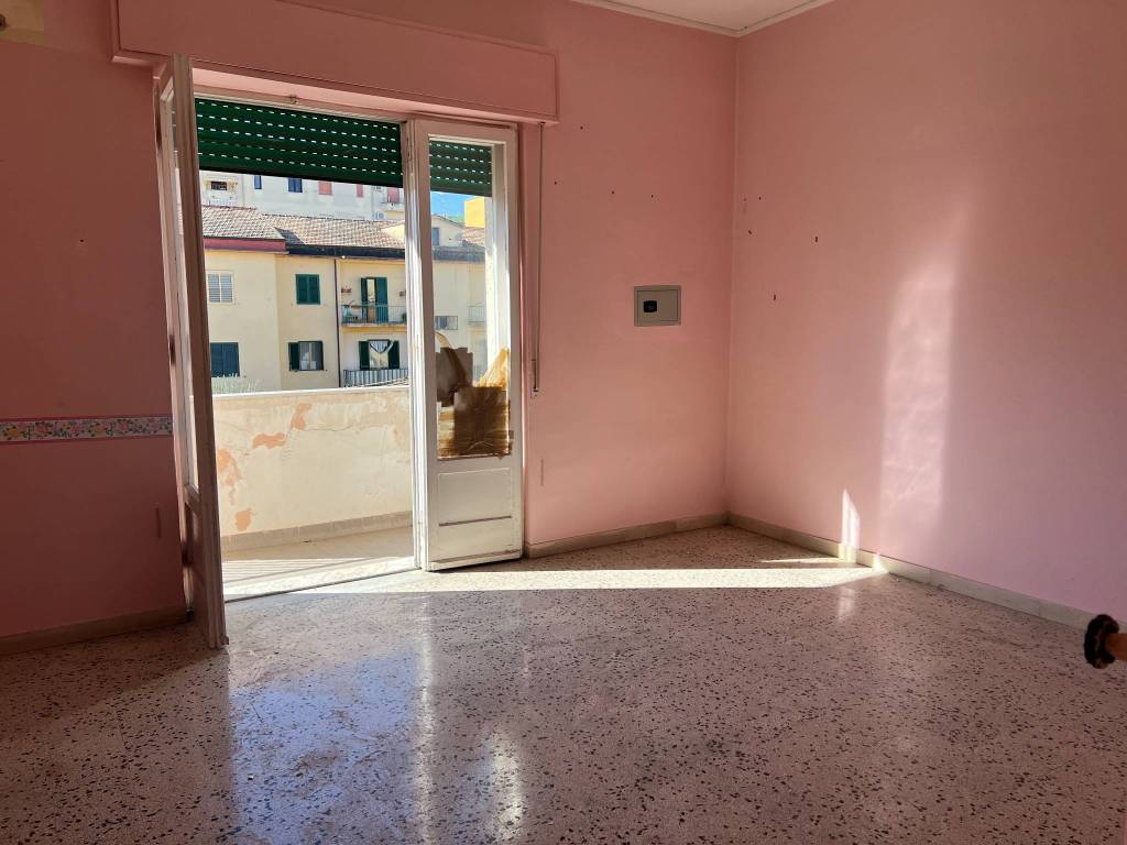 Appartamento a Benevento in Via Luigi Settembrini - Foto 4