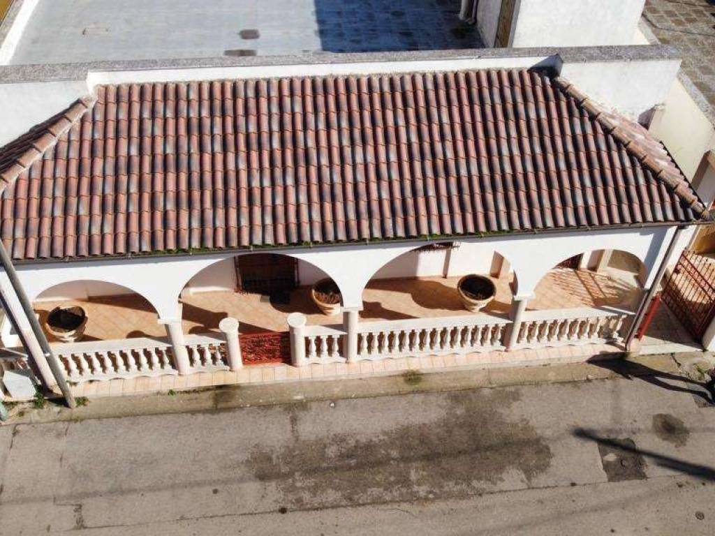 Casa indipendente a Casarano in via tevere - Foto 2