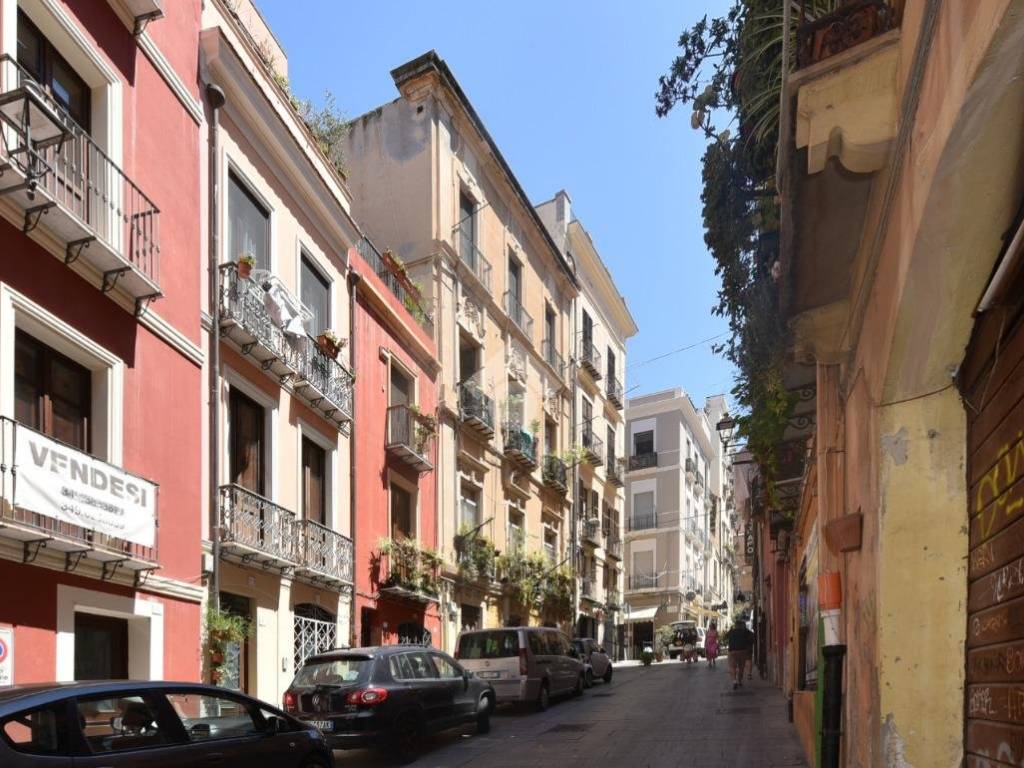Appartamento a Cagliari in Via Barcellona, 80 - Foto 2