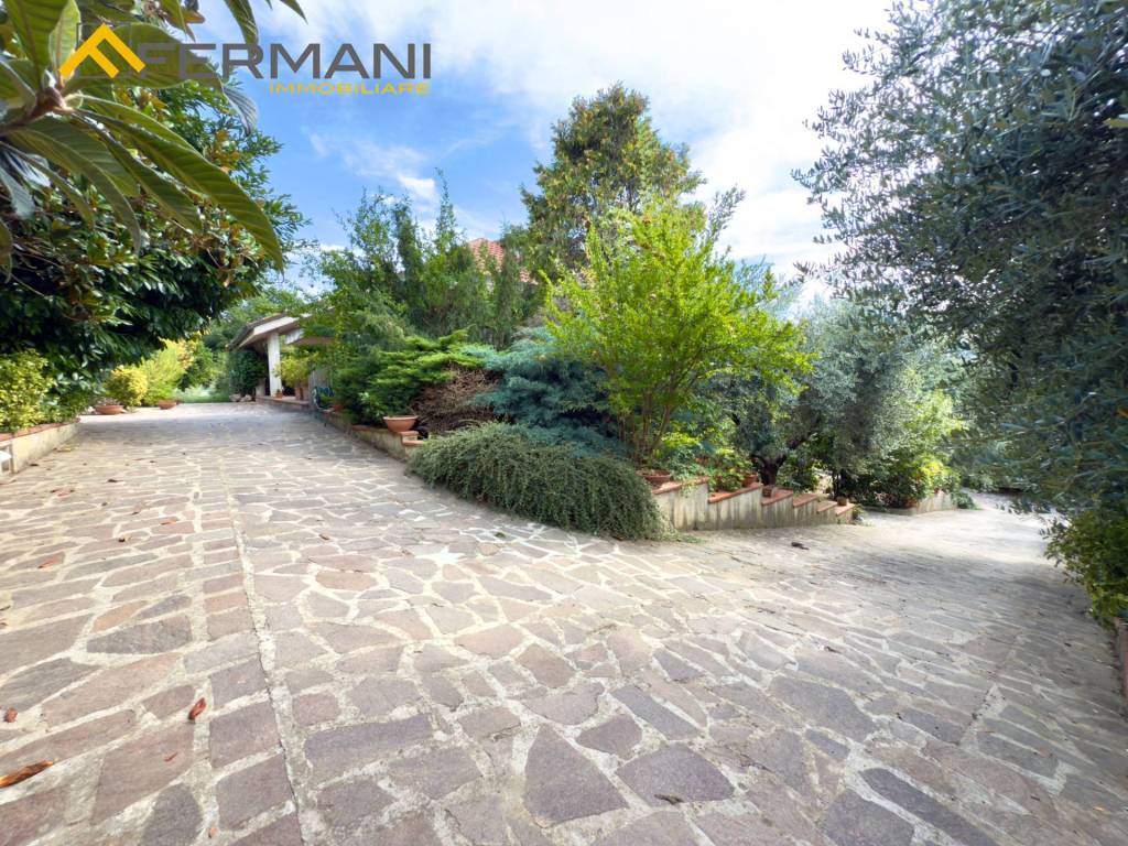 Appartamento a Ascoli piceno in Via del Giordano, 3 - Foto 5