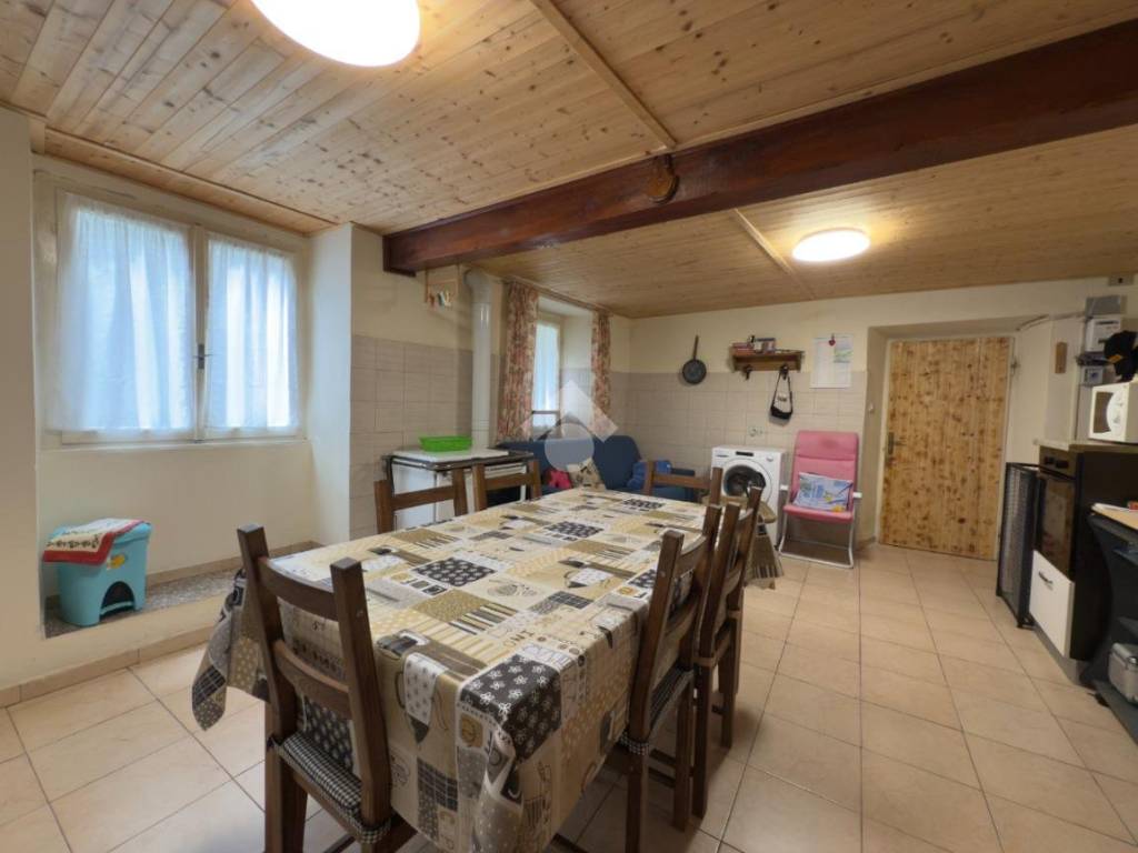 Casa indipendente a Castello dell'acqua in Via walter manganelli, 2 - Foto 2