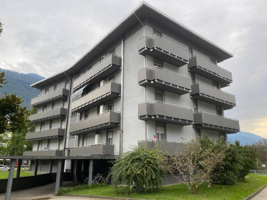 Appartamento a Sondrio in Via Paribelli - Foto 3