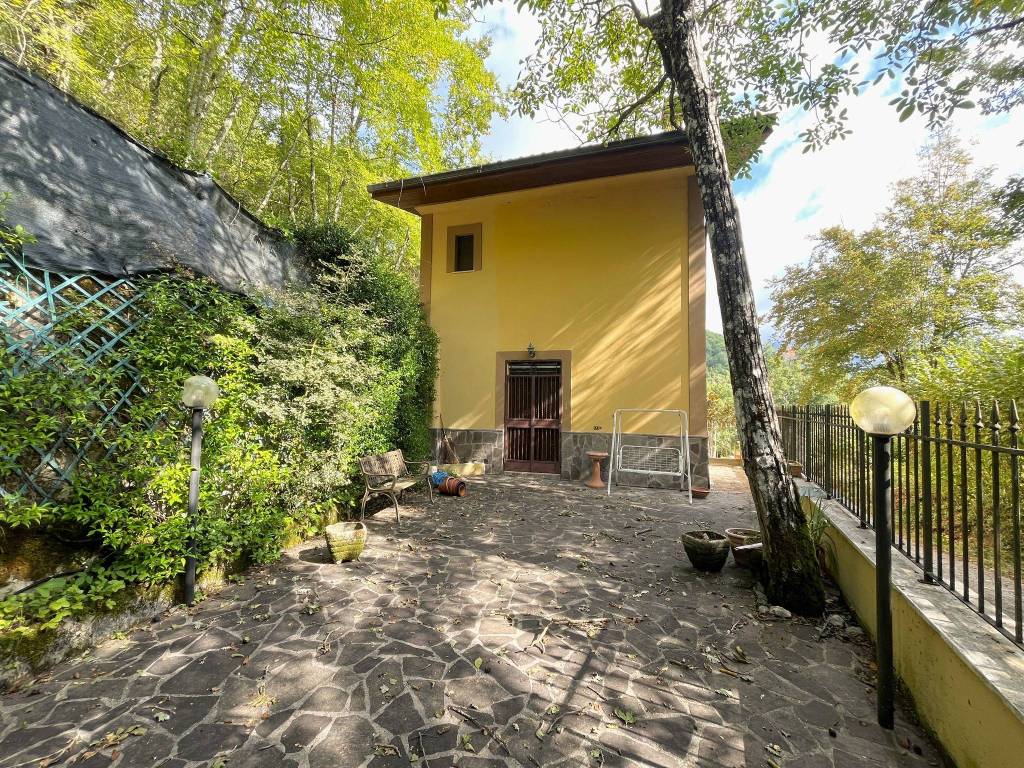 Villa a Alvito in Via Macchialonga - Foto 3
