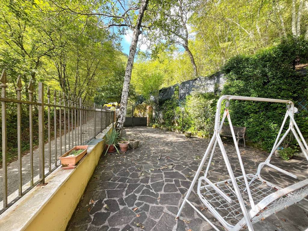 Villa a Alvito in Via Macchialonga - Foto 4