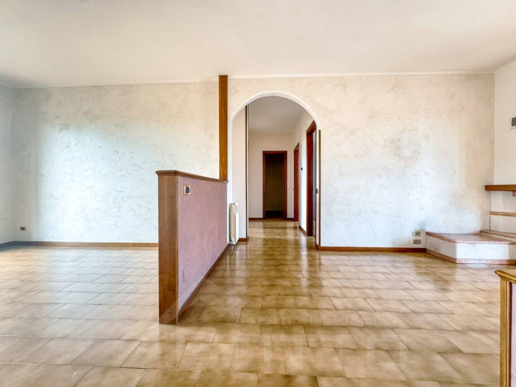 Appartamento a Momo in via circonvallazione 20 - Foto 4