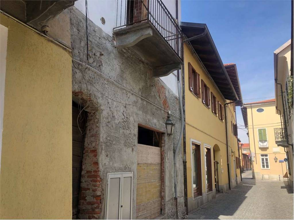 Rustico / casale a Ciriè in via don lorenzo giordano, 39 - Foto 2