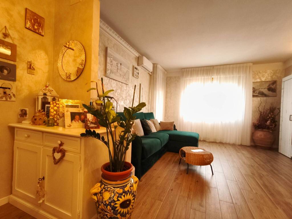 Appartamento a Montemurlo in Via Riccardo Scarpettini, 345 - Foto 4