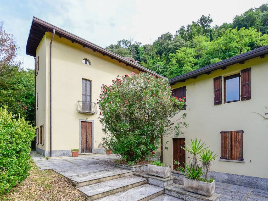 Appartamento a Castello di brianza in Via Monte Grappa, 6 - Foto 3