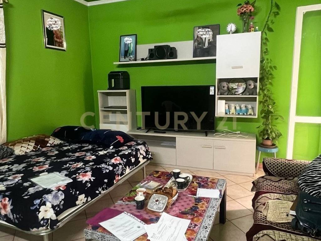 Appartamento a Valdagno in Via Cirenaica, 17 - Foto 2