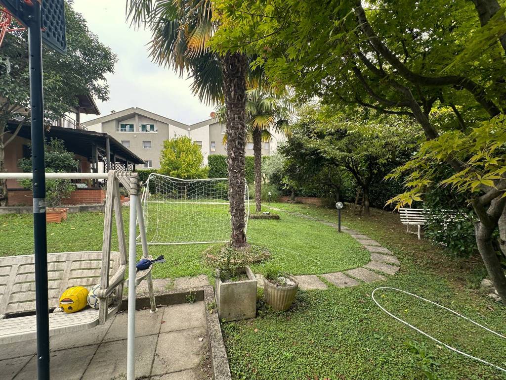 Villetta a schiera a Osio sotto in Viale dei Tigli - Foto 4