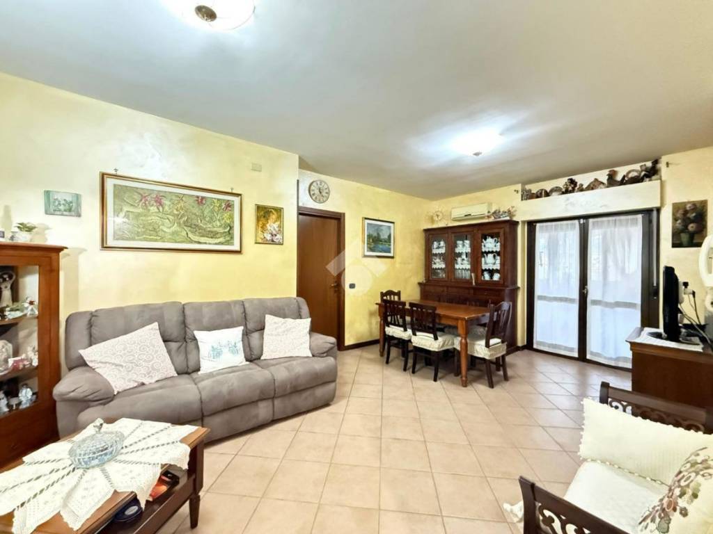 Appartamento a Sezze in Via Puglie, 14 - Foto 5