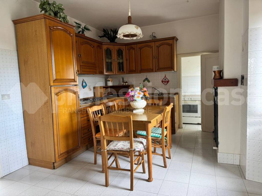 Casa indipendente a Forlì del sannio in via Elena Regina, 34 - Foto 3