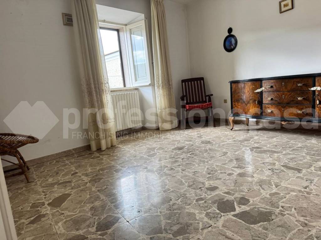 Casa indipendente a Forlì del sannio in via Elena Regina, 34 - Foto 4