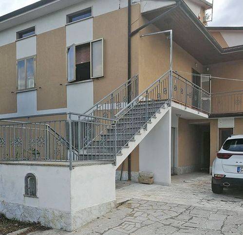 Villa a Piazza al serchio in Via Giuseppe Garibaldi 49 - Foto 3