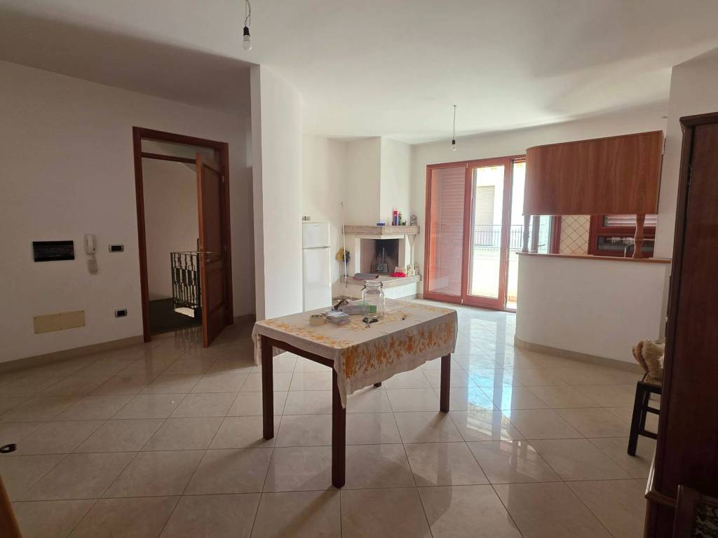 Appartamento a Galatone in Via Fratelli John e Robert Kennedy, 82 - Foto 5