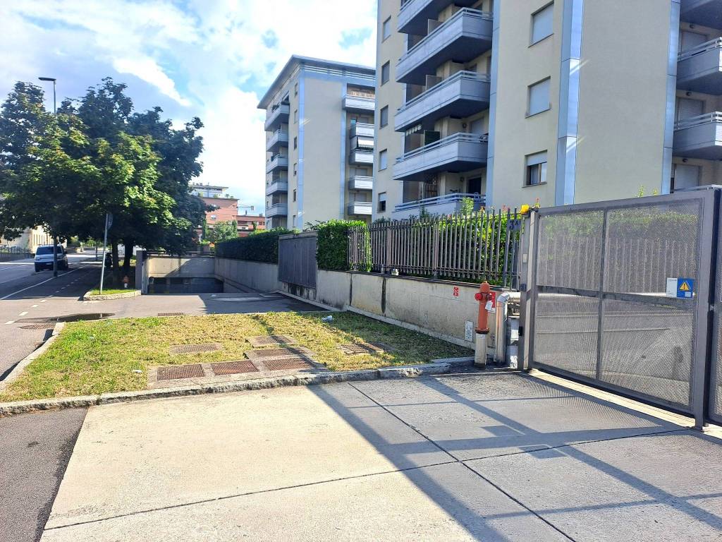 Appartamento a Bergamo in Via Daste e Spalenga, 5 - Foto 2