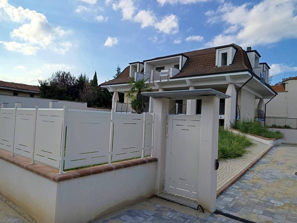 Villa a Leinì in Via del Carmelo, 9 - Foto 3