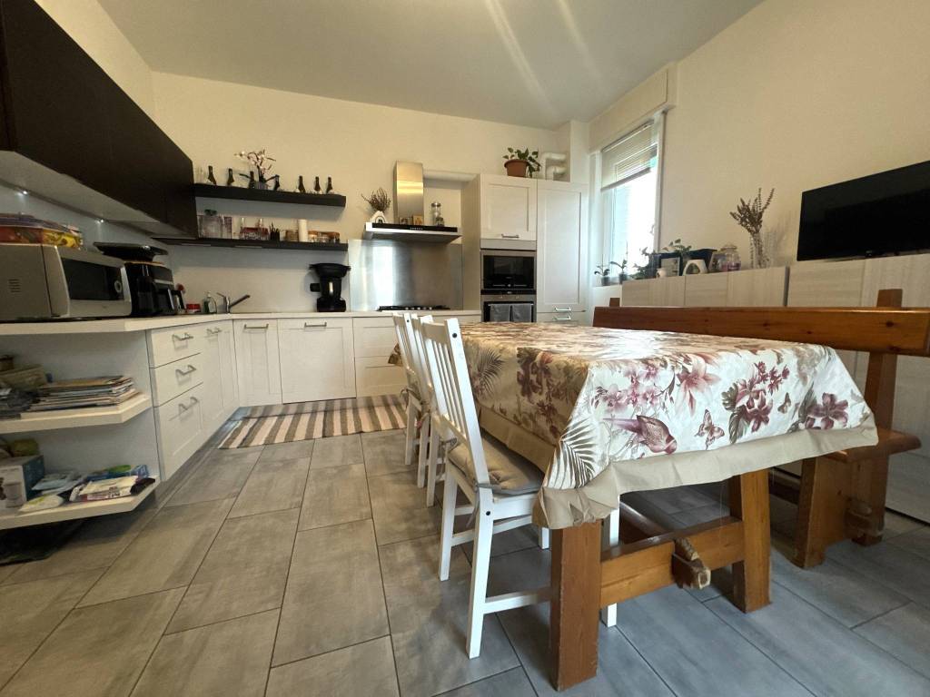 Appartamento a Dalmine in Via Alessandro Manzoni, 55 - Foto 5