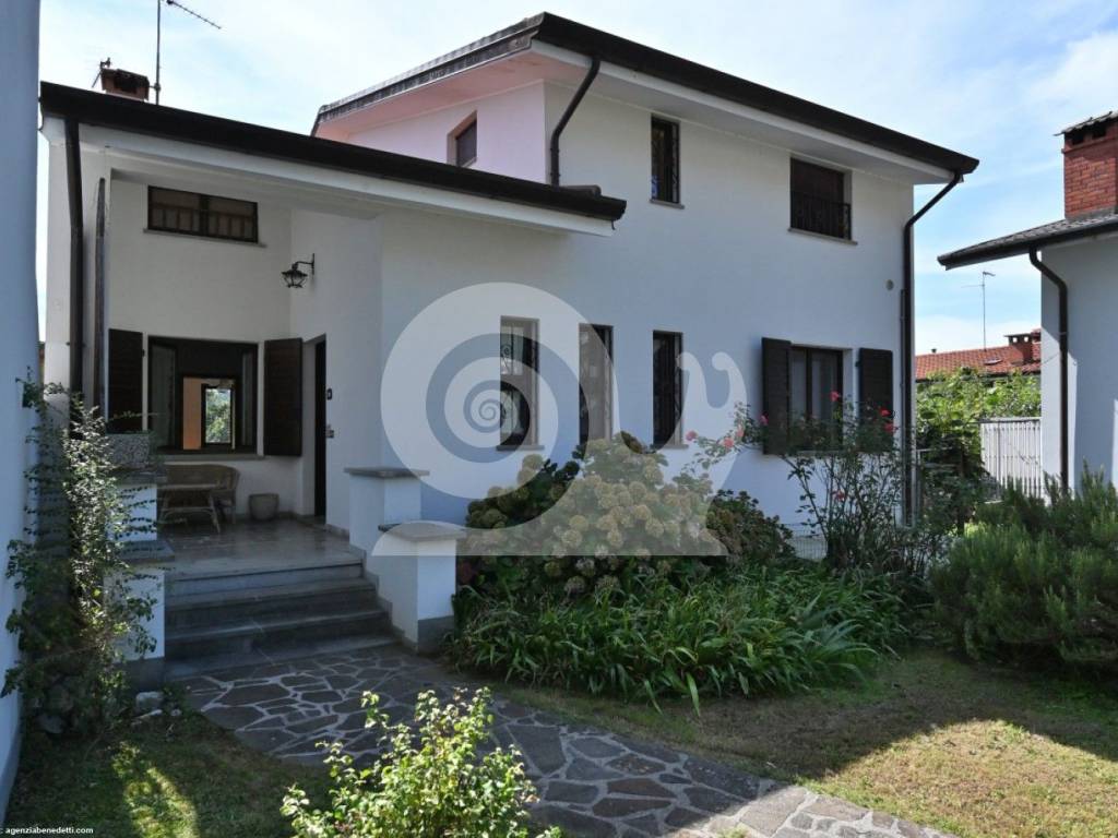 Villa a Tarcento - Foto 2