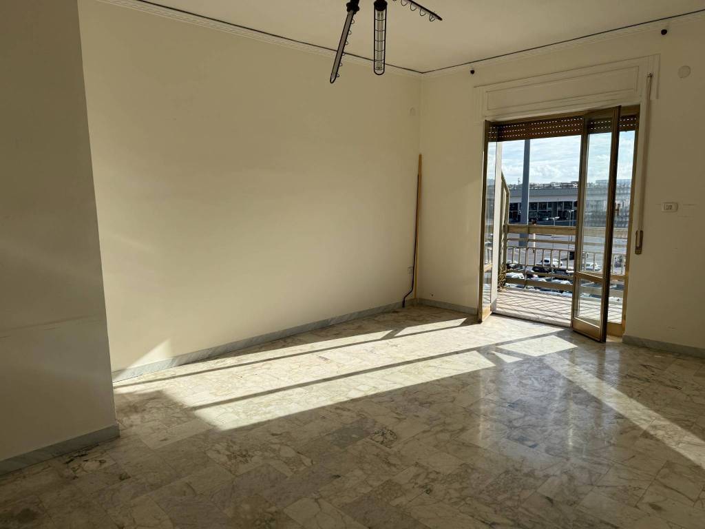 Appartamento a Casoria in Via Raimondo Paone - Foto 2