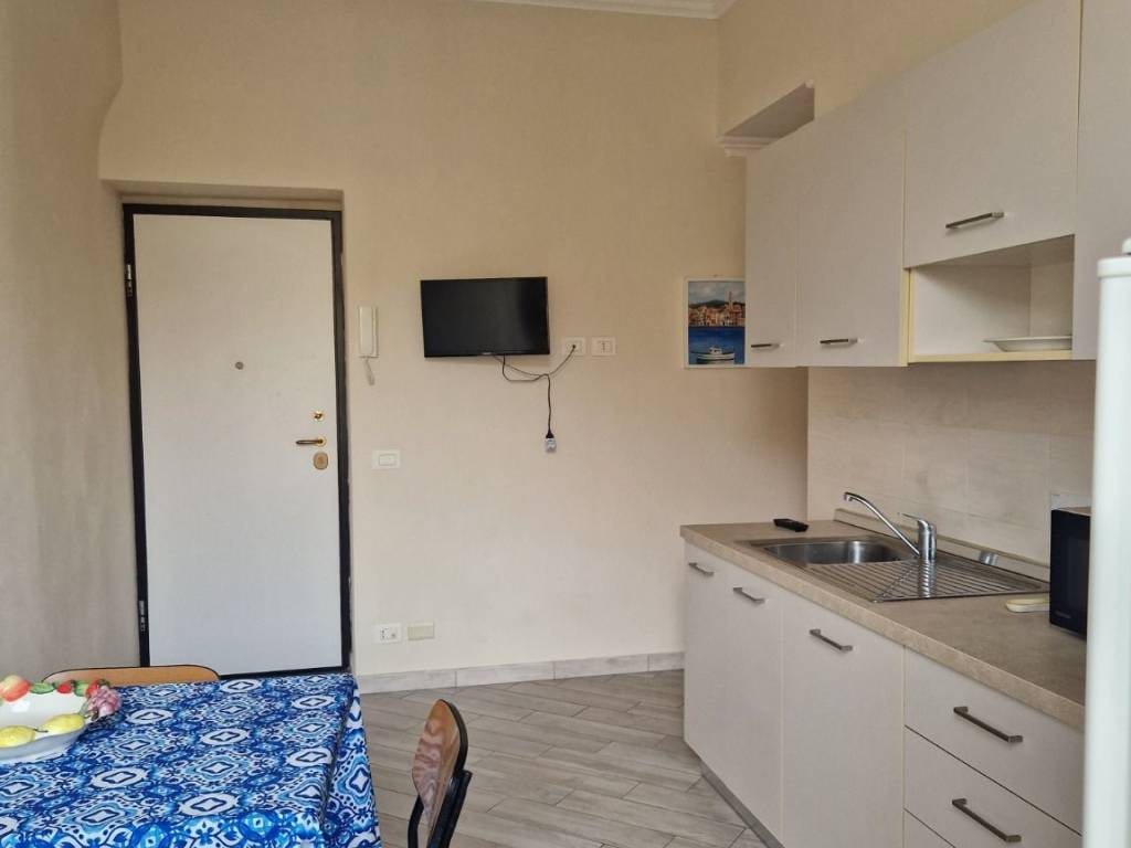 Appartamento a Imperia in Via Andrea Doria, 13 - Foto 2