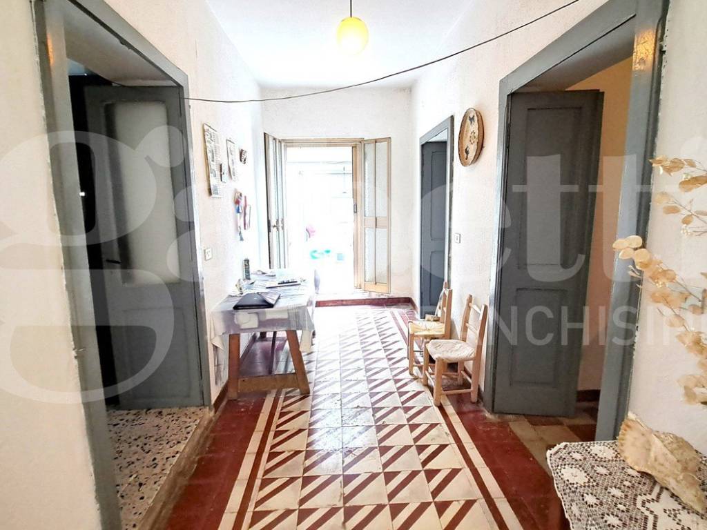Casa indipendente a Oristano in Via Casalini, 44 - Foto 5