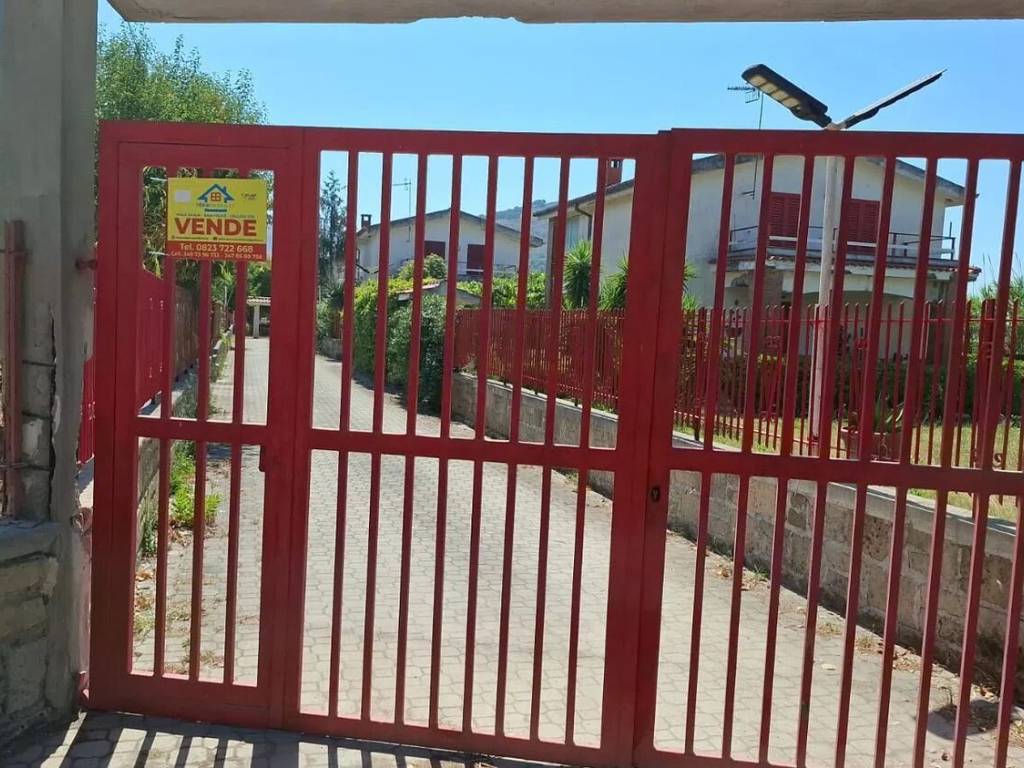 Villa a Cellole in Via Degli Eucalipti No Number - Foto 2