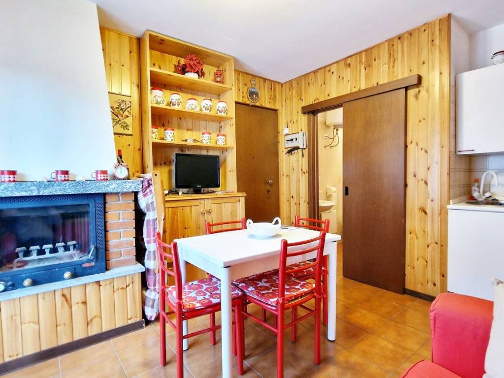 Appartamento a Aprica in Via Rododendro, 6 - Foto 4