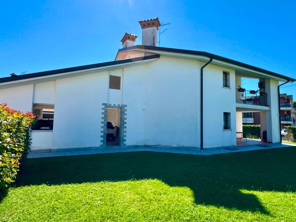 Villa a Villesse in Via Arturo Zardini - Foto 4
