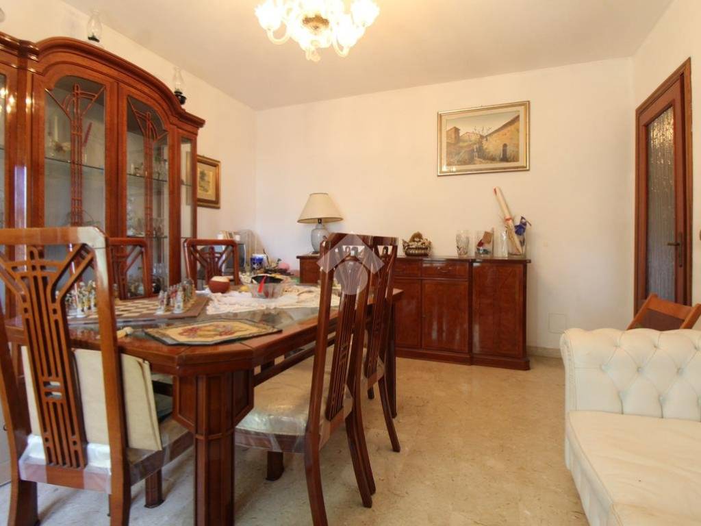 Appartamento a Reggio calabria in Via Regina Elena, 19 - Foto 3