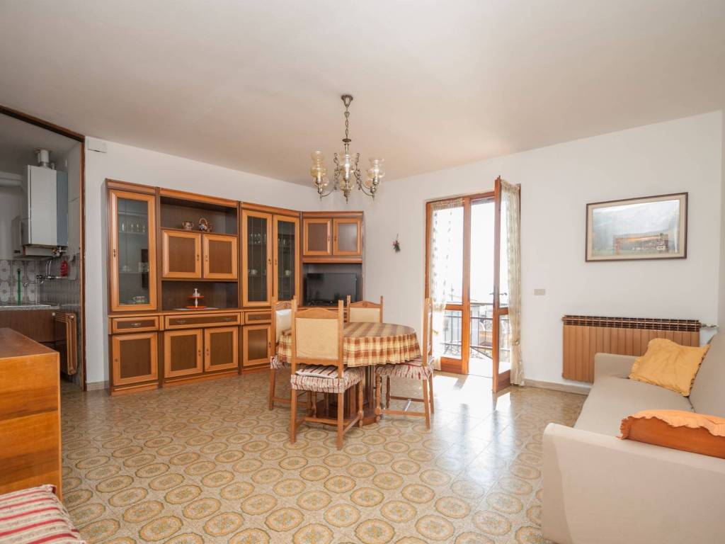 Appartamento a Clusone in Via San Narno, 3 - Foto 5