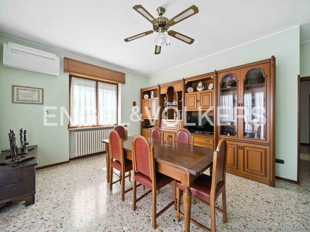 Villa a Tradate in Via Giacomo Brodolini, 7 - Foto 5