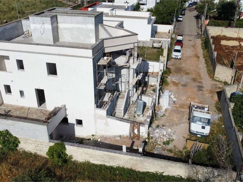 Villa a Casarano in via ruffano - Foto 5