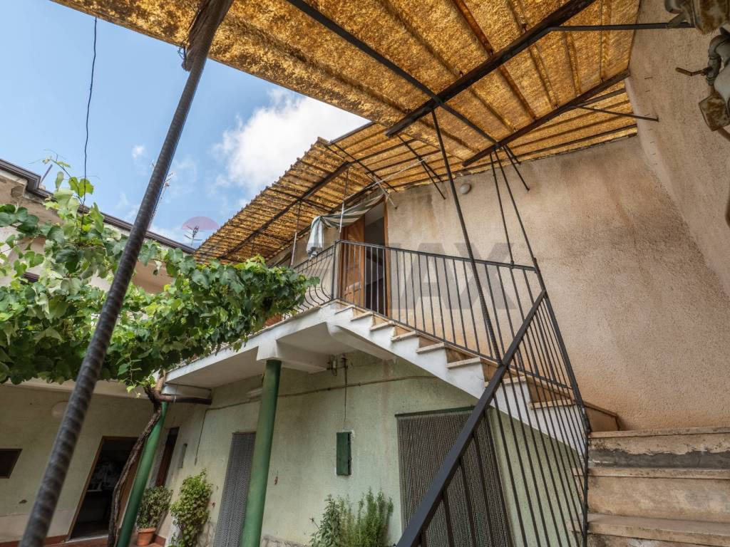 Casa indipendente a Carinola in Via Vico Nuovo, 27 - Foto 5