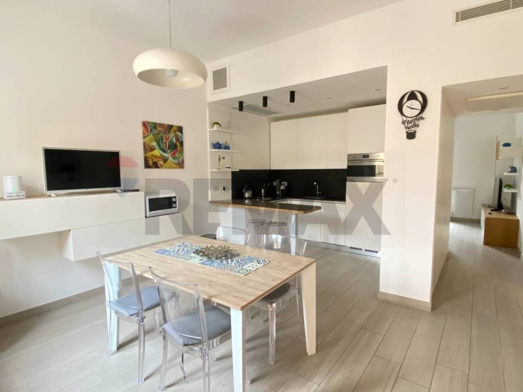 Appartamento a Terracina in Viale Della Vittoria, 44 - Foto 2