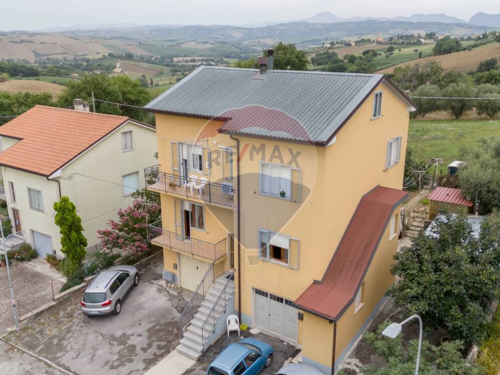 Appartamento a Ostra vetere in Contrada San Severo, 22 - Foto 2