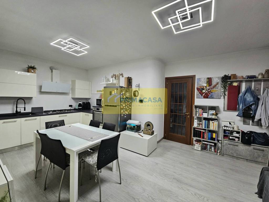 Appartamento a Spinea in Viale Viareggio, 29 - Foto 2