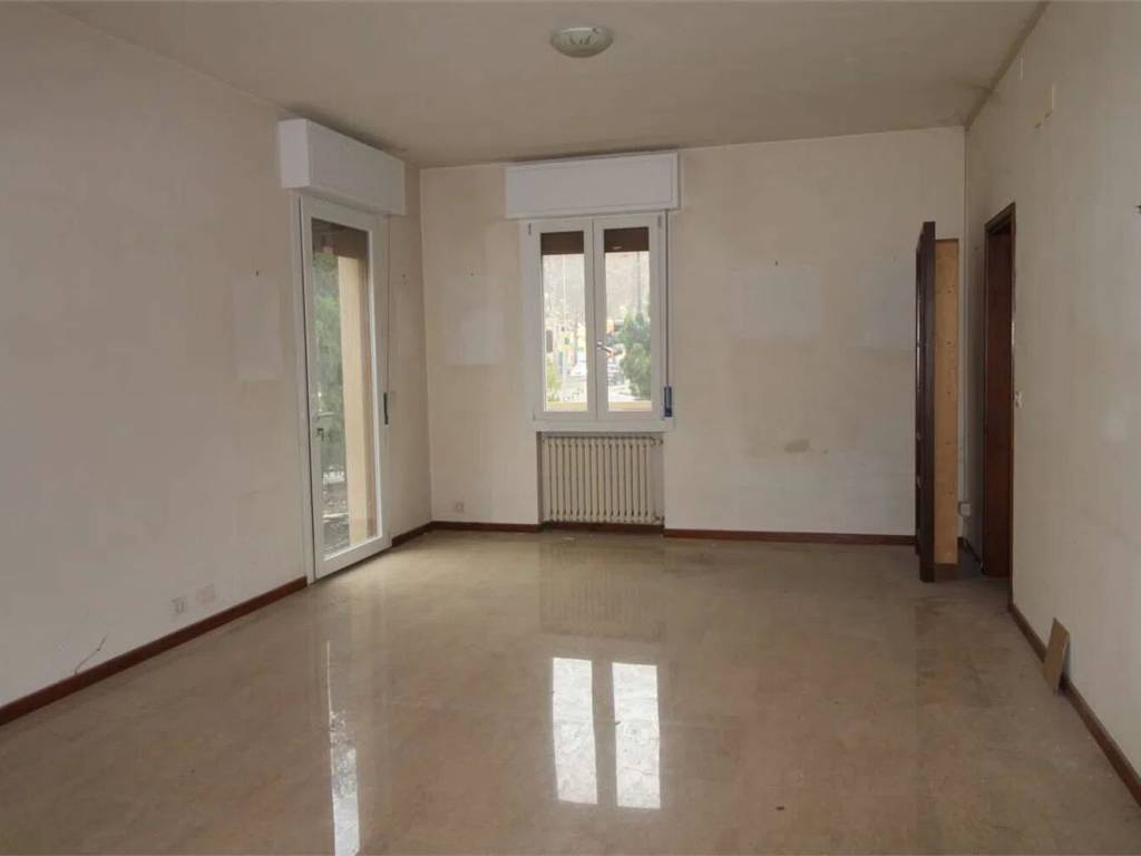 Immobile a Modena in Via Pietro Giardini, 35 - Foto 2