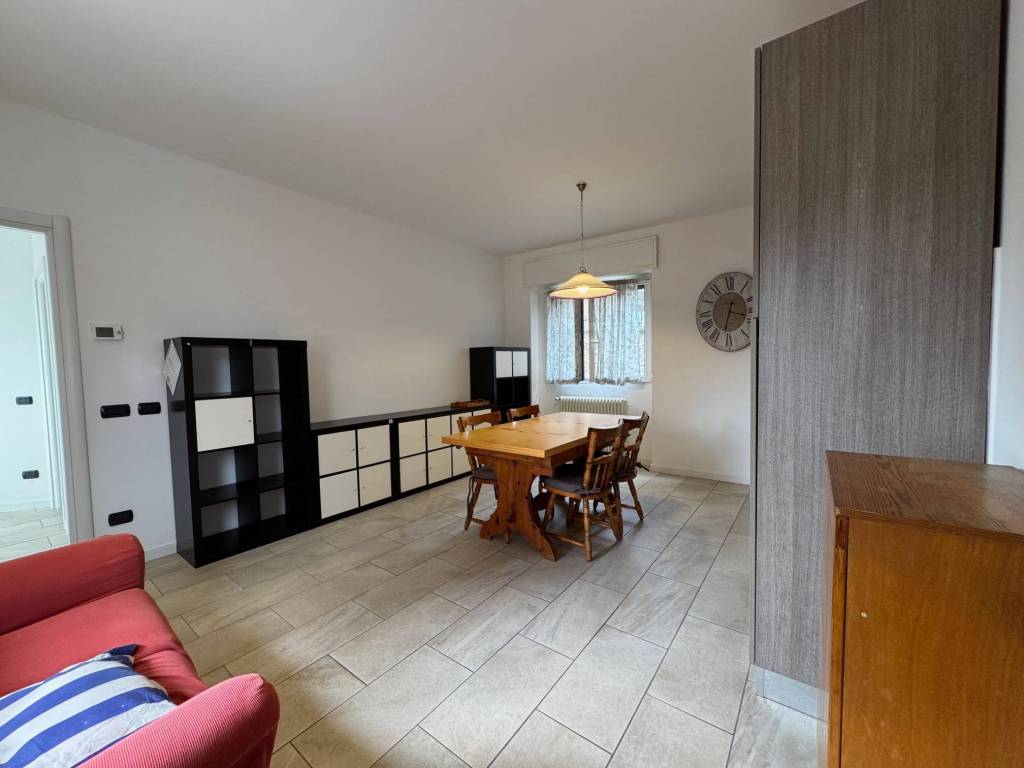 Appartamento a Cucciago in Via Alessandro Volta, 9 - Foto 3