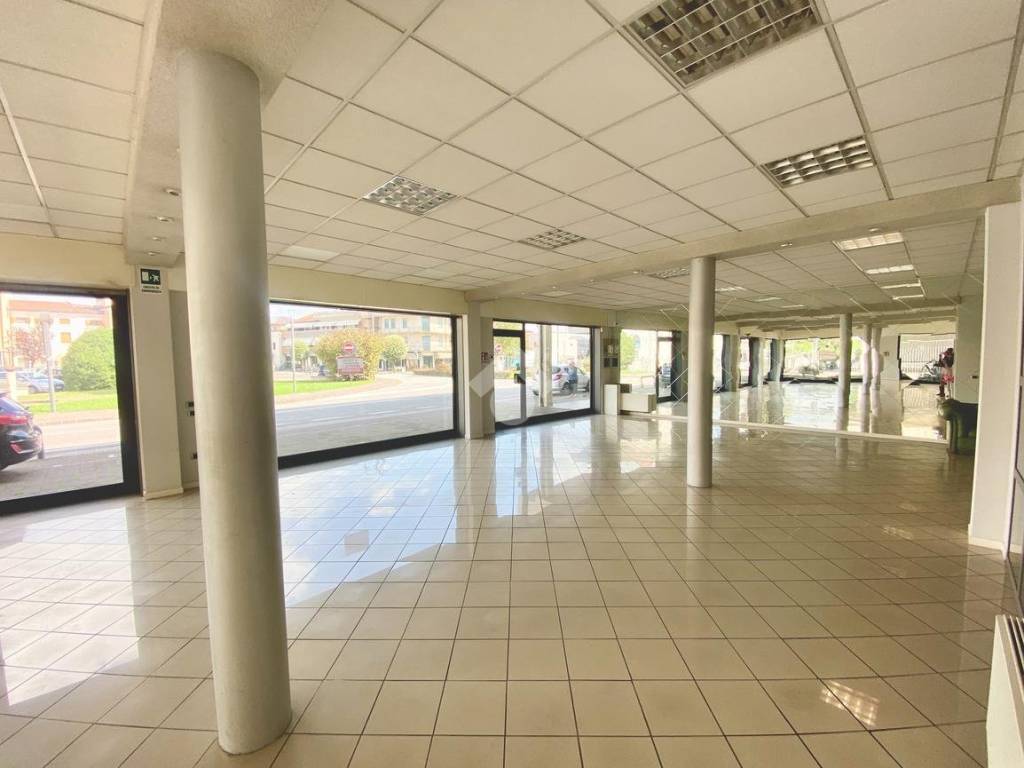 Immobile a Villa del conte in Via N. Grassi, 1 - Foto 3
